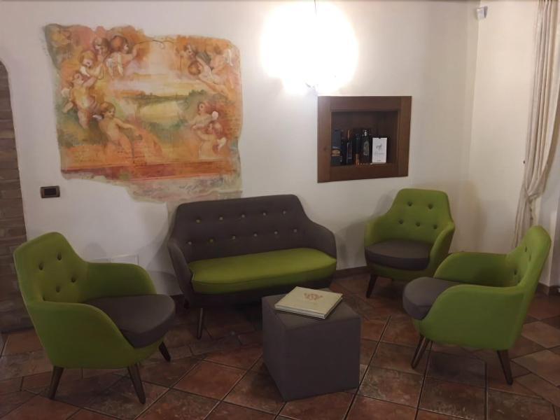 Relais Madonna Di Campagna Hotell Bastia Umbra Exteriör bild